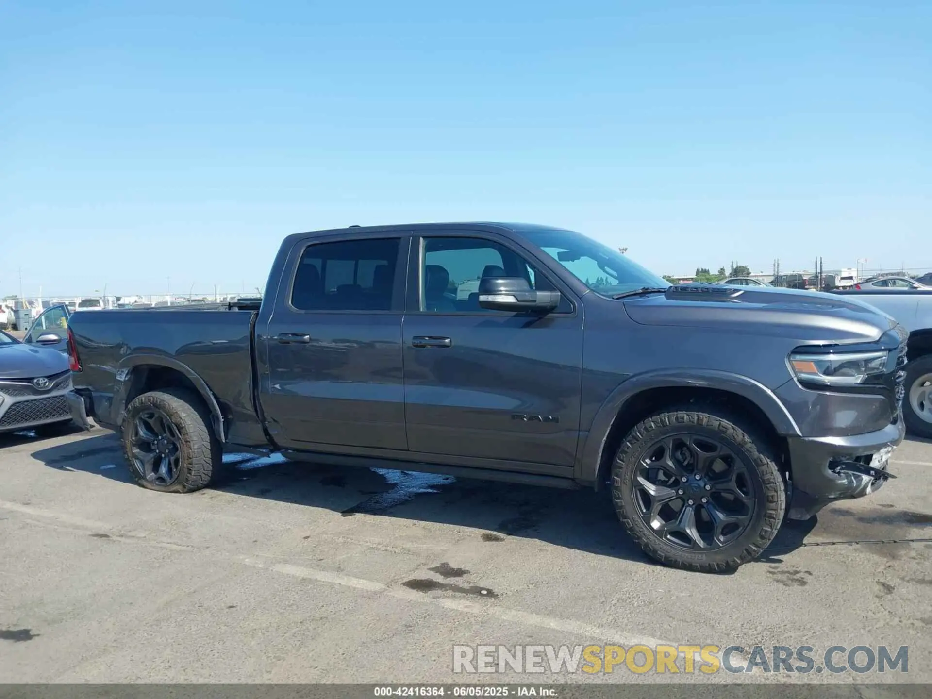 13 Photograph of a damaged car 1C6SRFPT2MN830643 RAM 1500 2021