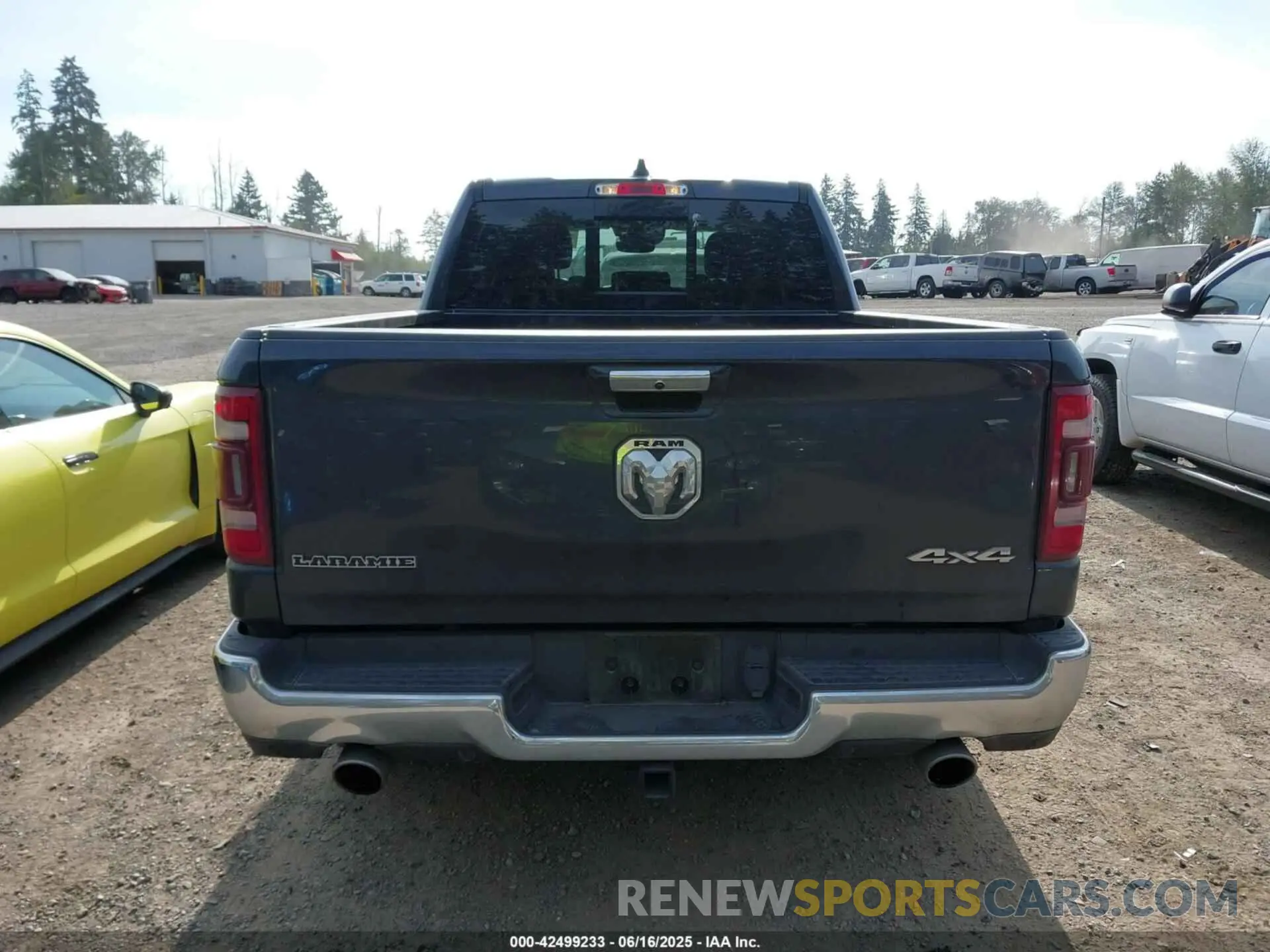 16 Photograph of a damaged car 1C6SRFRT0MN803762 RAM 1500 2021