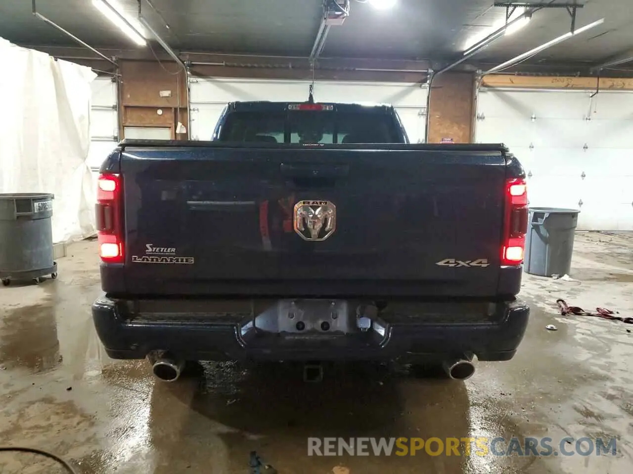 6 Photograph of a damaged car 1C6SRFRT2MN699534 RAM 1500 2021