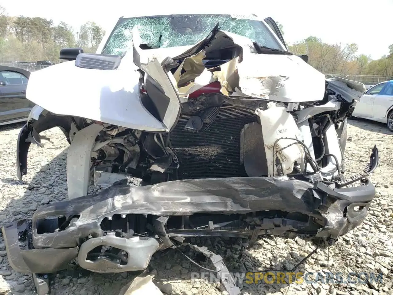 5 Photograph of a damaged car 1C6SRFU92MN718496 RAM 1500 2021