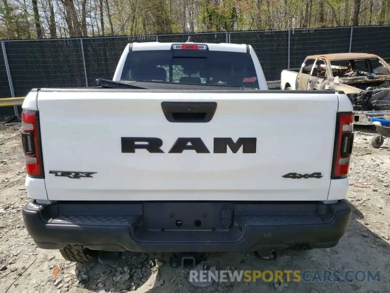 6 Photograph of a damaged car 1C6SRFU92MN718496 RAM 1500 2021