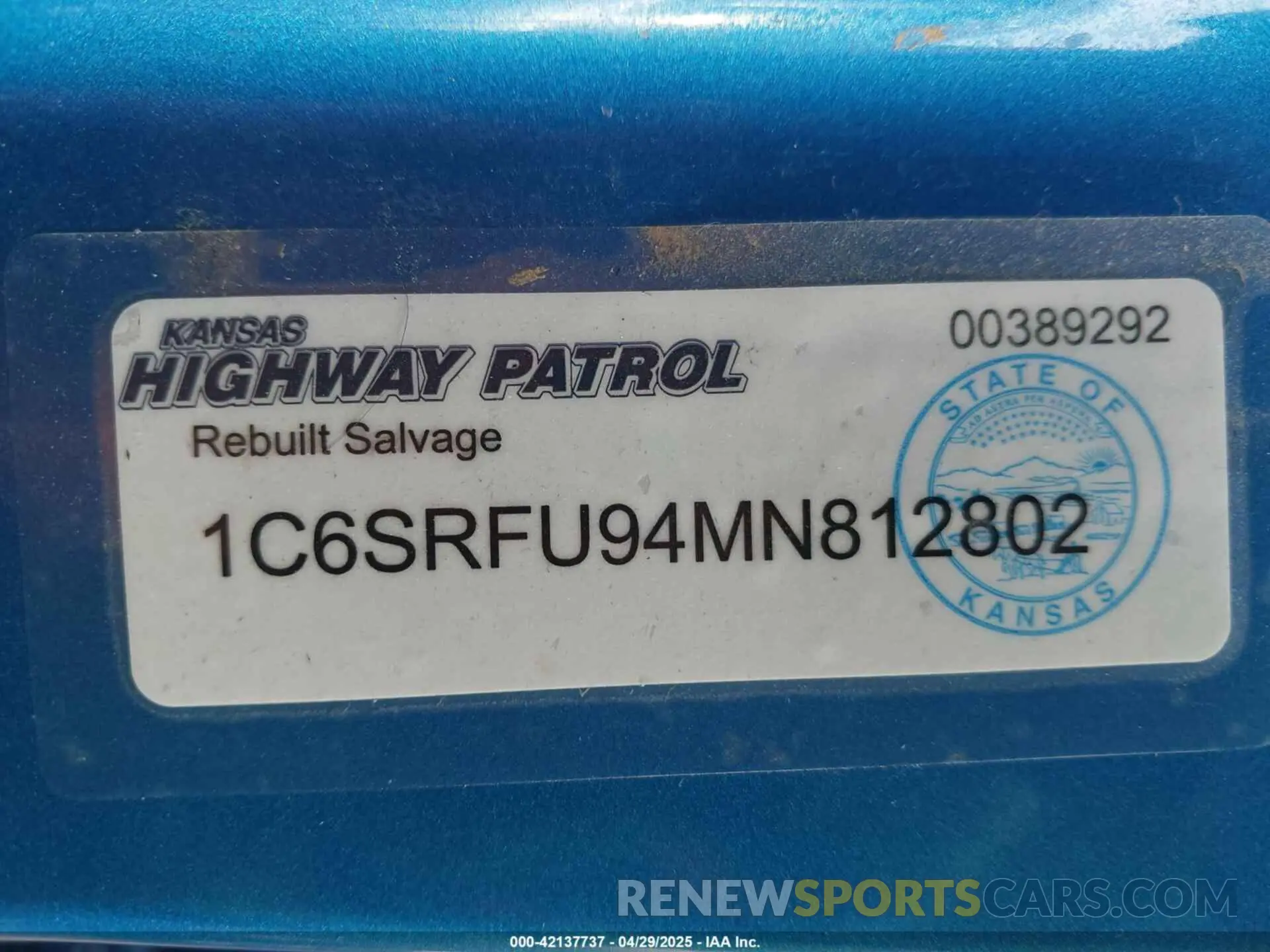 9 Photograph of a damaged car 1C6SRFU94MN812802 RAM 1500 2021
