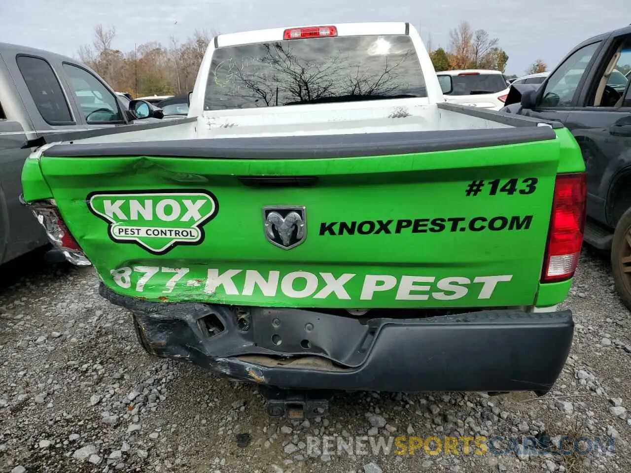 6 Photograph of a damaged car 3C6JR6AG4MG513169 RAM 1500 2021