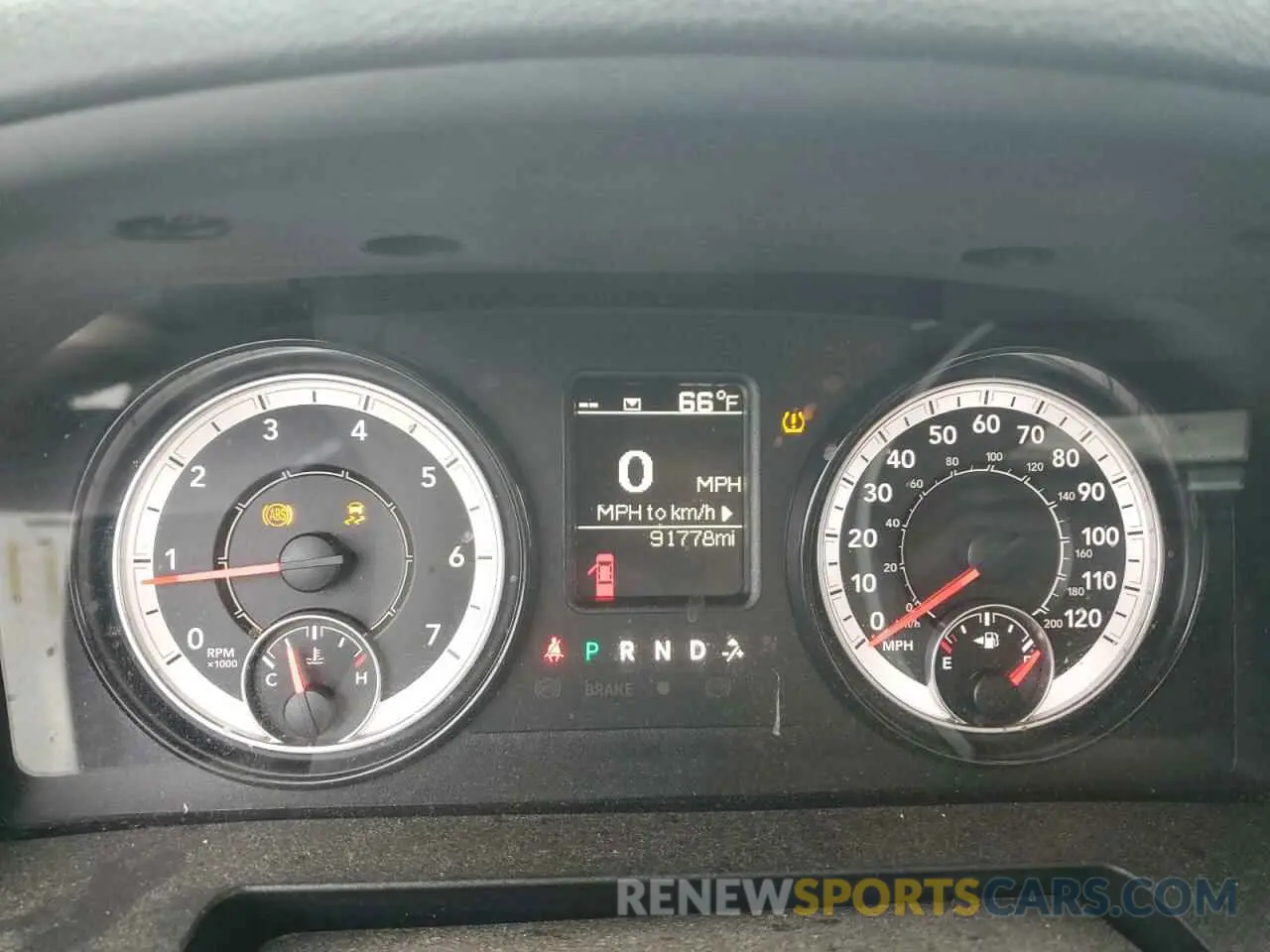 9 Photograph of a damaged car 3C6JR6AG4MG513169 RAM 1500 2021