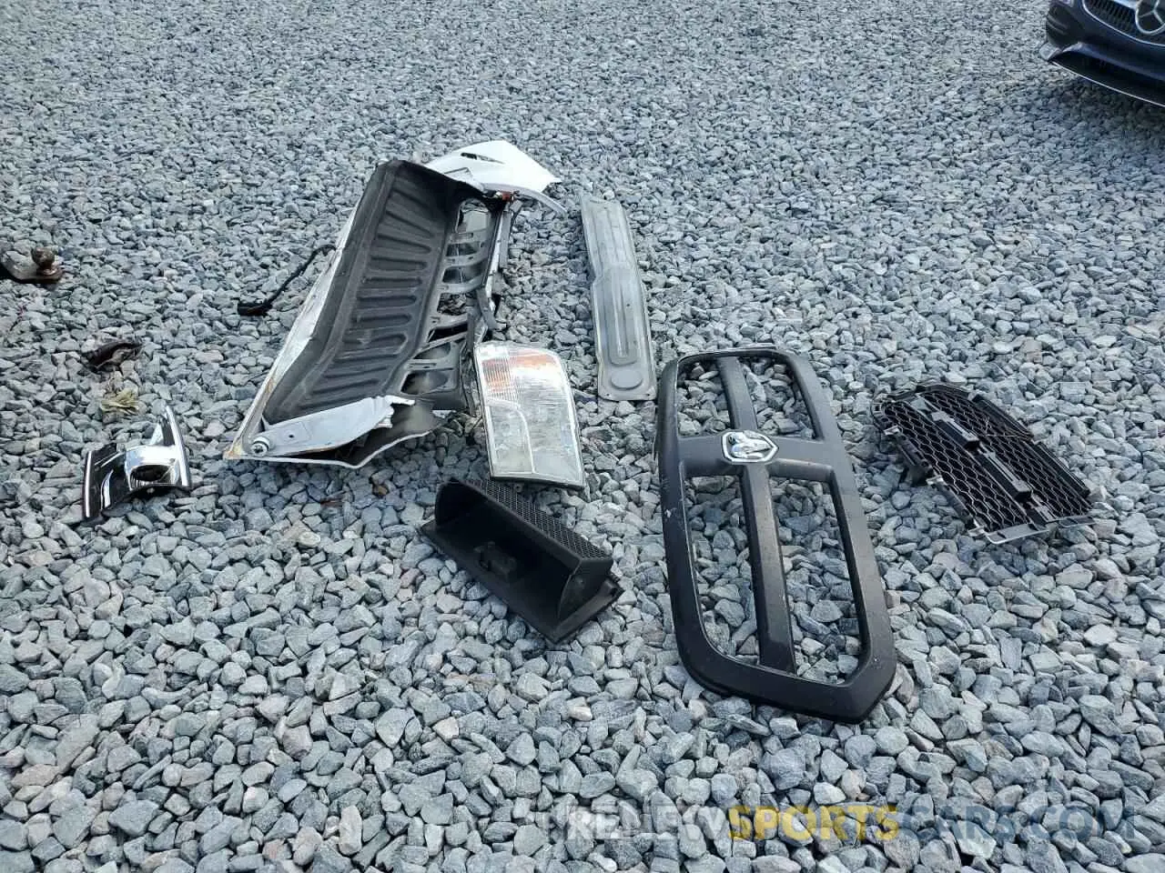 12 Photograph of a damaged car 3C6JR6DG1MG547615 RAM 1500 2021