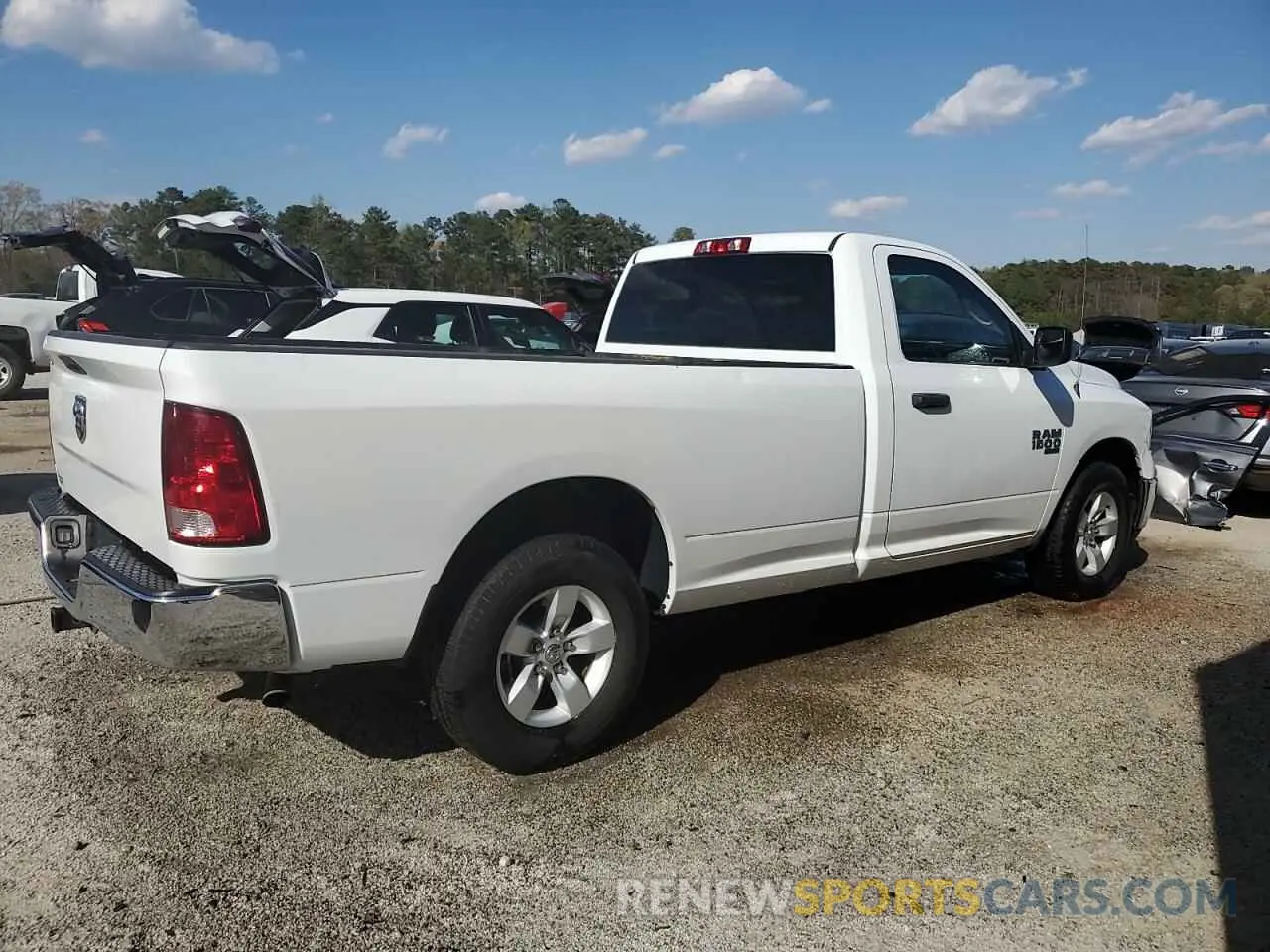 3 Photograph of a damaged car 3C6JR6DG3MG551603 RAM 1500 2021