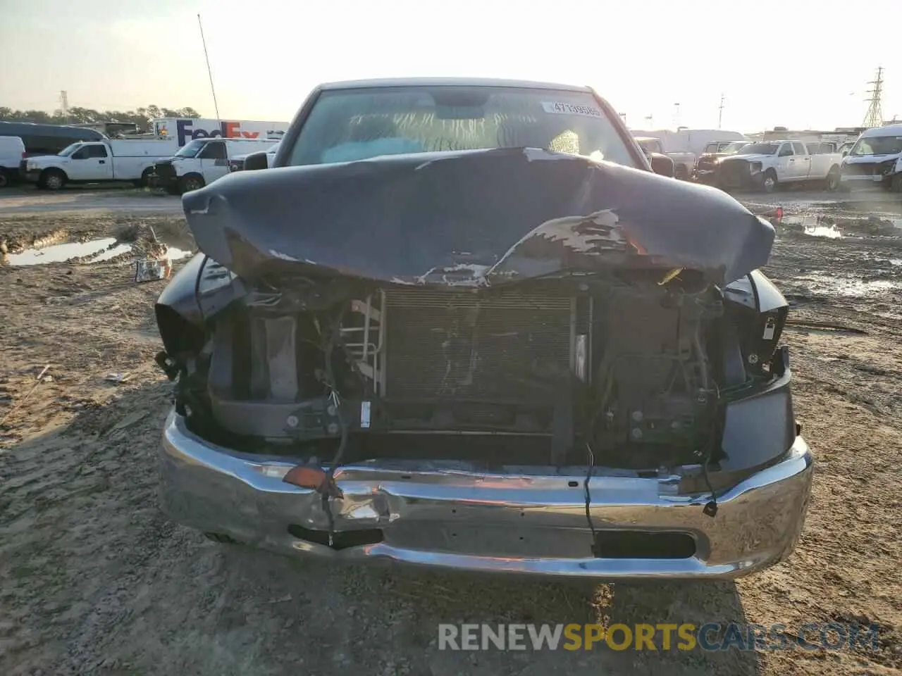 5 Photograph of a damaged car 1C6RR6FG1NS154952 RAM 1500 2022
