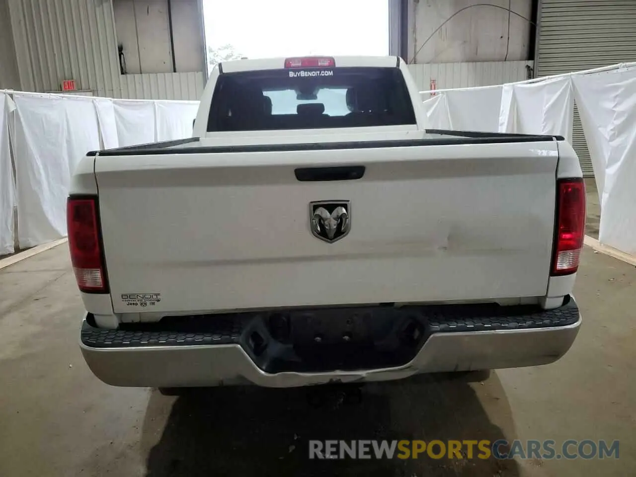 6 Photograph of a damaged car 1C6RR6FG3NS149350 RAM 1500 2022