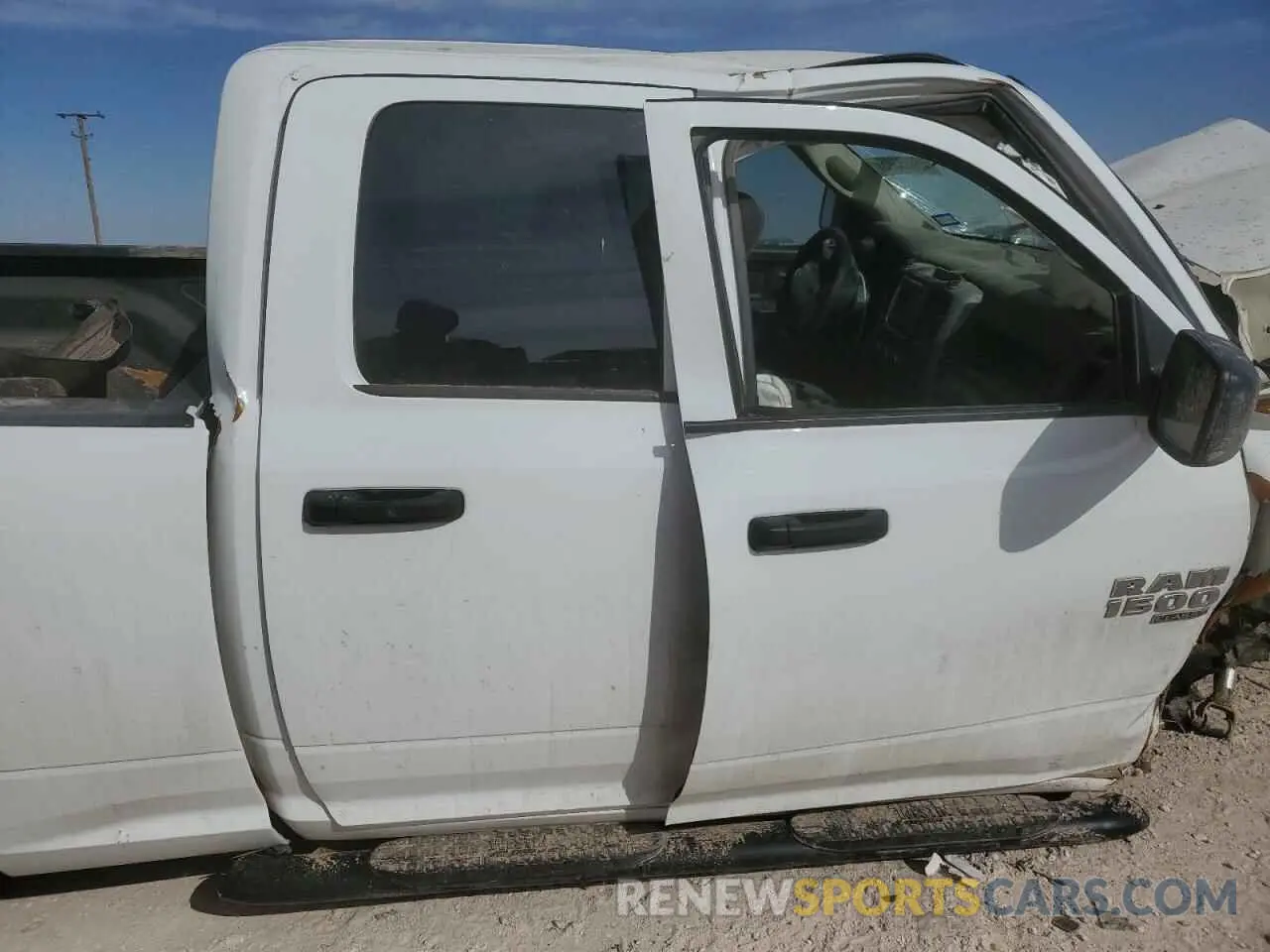 10 Photograph of a damaged car 1C6RR7FG0NS230358 RAM 1500 2022