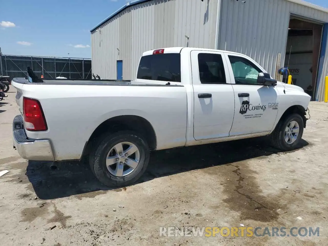 3 Photograph of a damaged car 1C6RR7FG7NS199531 RAM 1500 2022