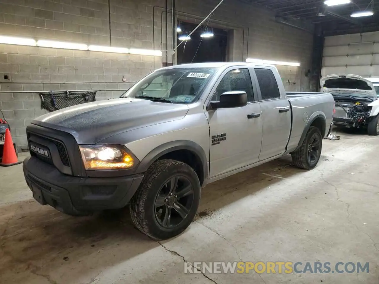 1 Photograph of a damaged car 1C6RR7GG4NS164041 RAM 1500 2022
