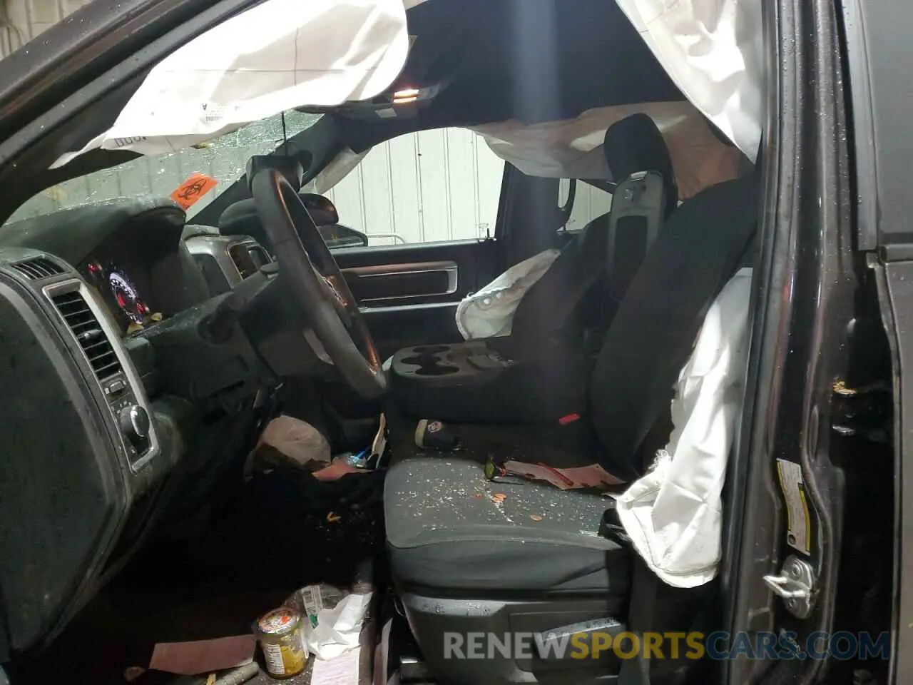 7 Photograph of a damaged car 1C6RR7GT8NS156201 RAM 1500 2022