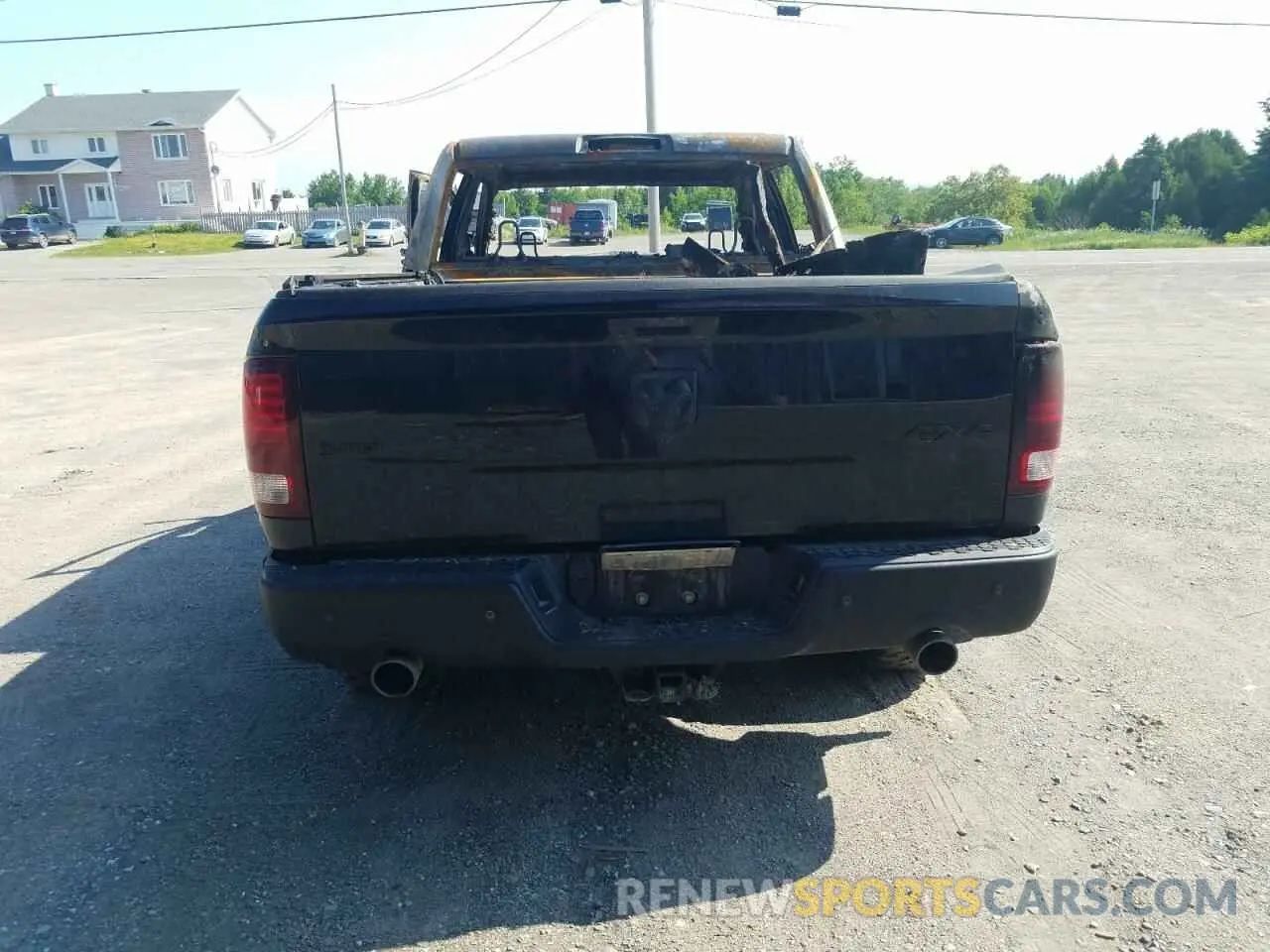 6 Photograph of a damaged car 1C6RR7LT9NS159338 RAM 1500 2022