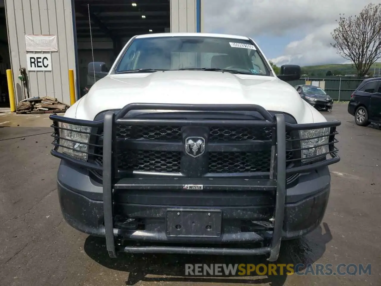 5 Photograph of a damaged car 1C6RR7ST8NS139499 RAM 1500 2022