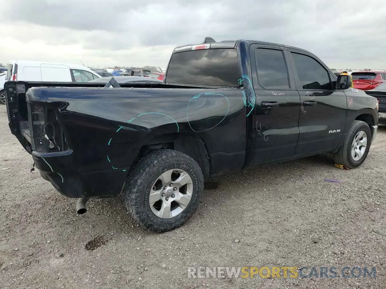 3 Photograph of a damaged car 1C6RREBG1NN273972 RAM 1500 2022