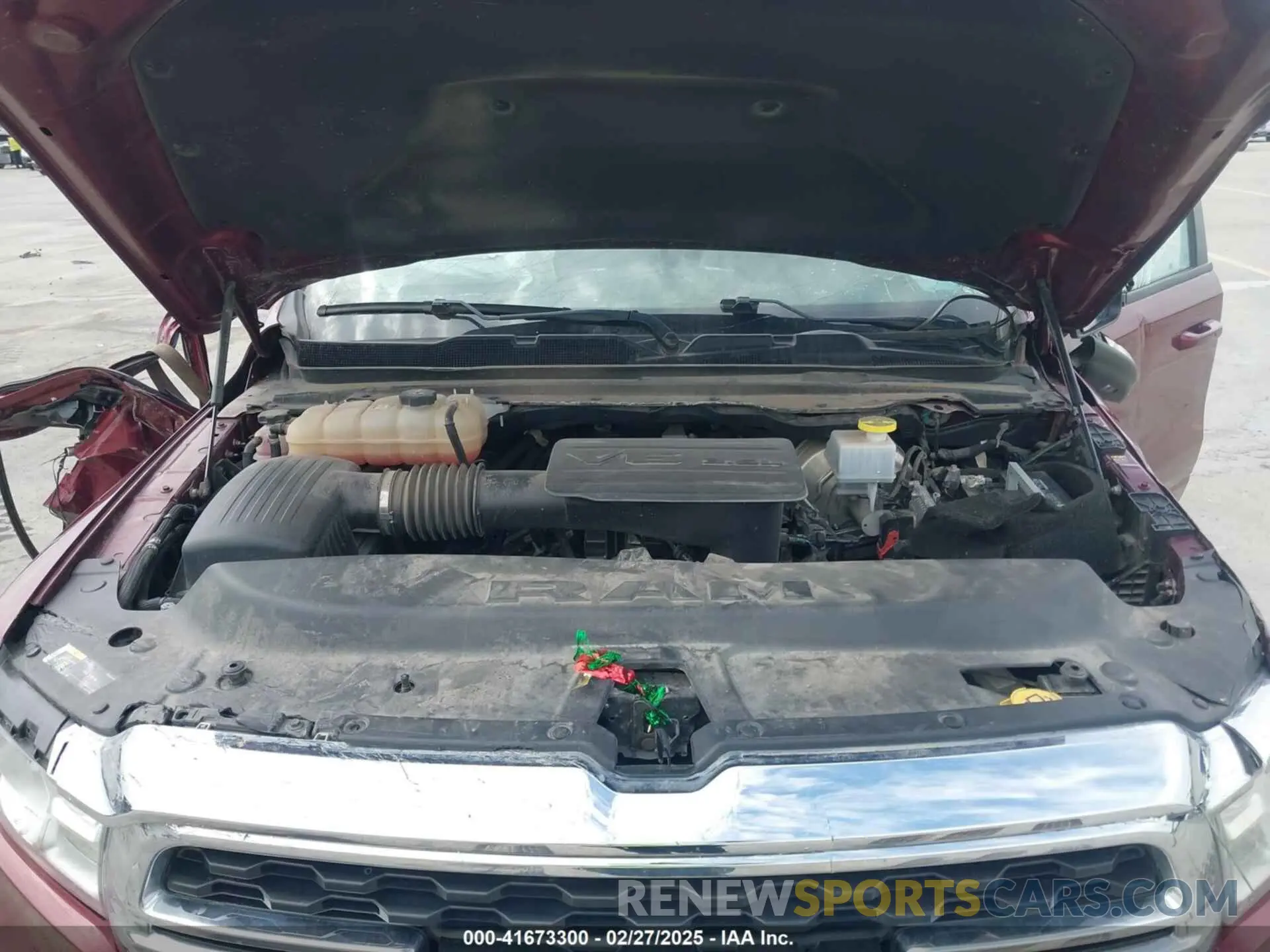 10 Photograph of a damaged car 1C6RREBG1NN382464 RAM 1500 2022
