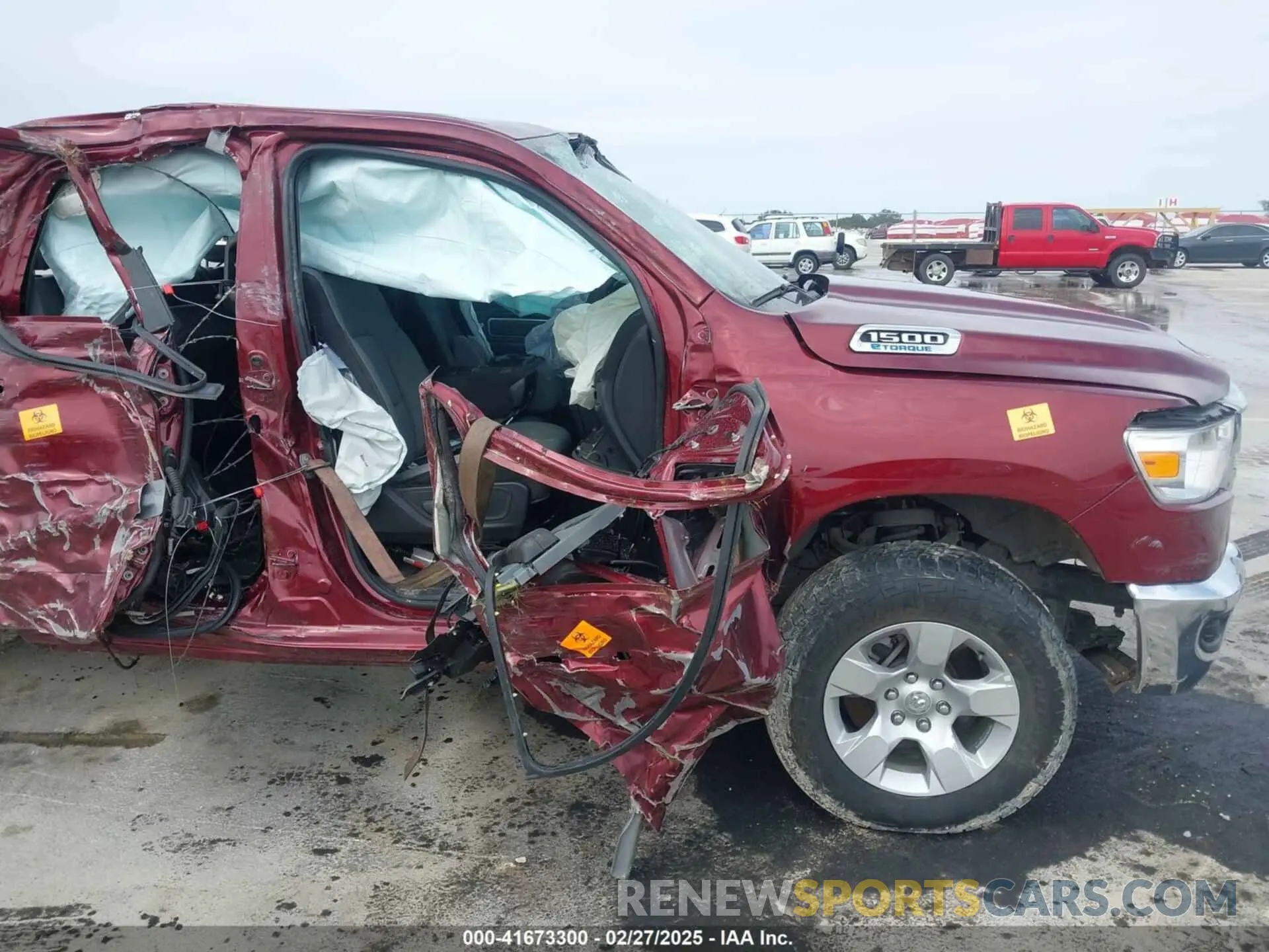 12 Photograph of a damaged car 1C6RREBG1NN382464 RAM 1500 2022