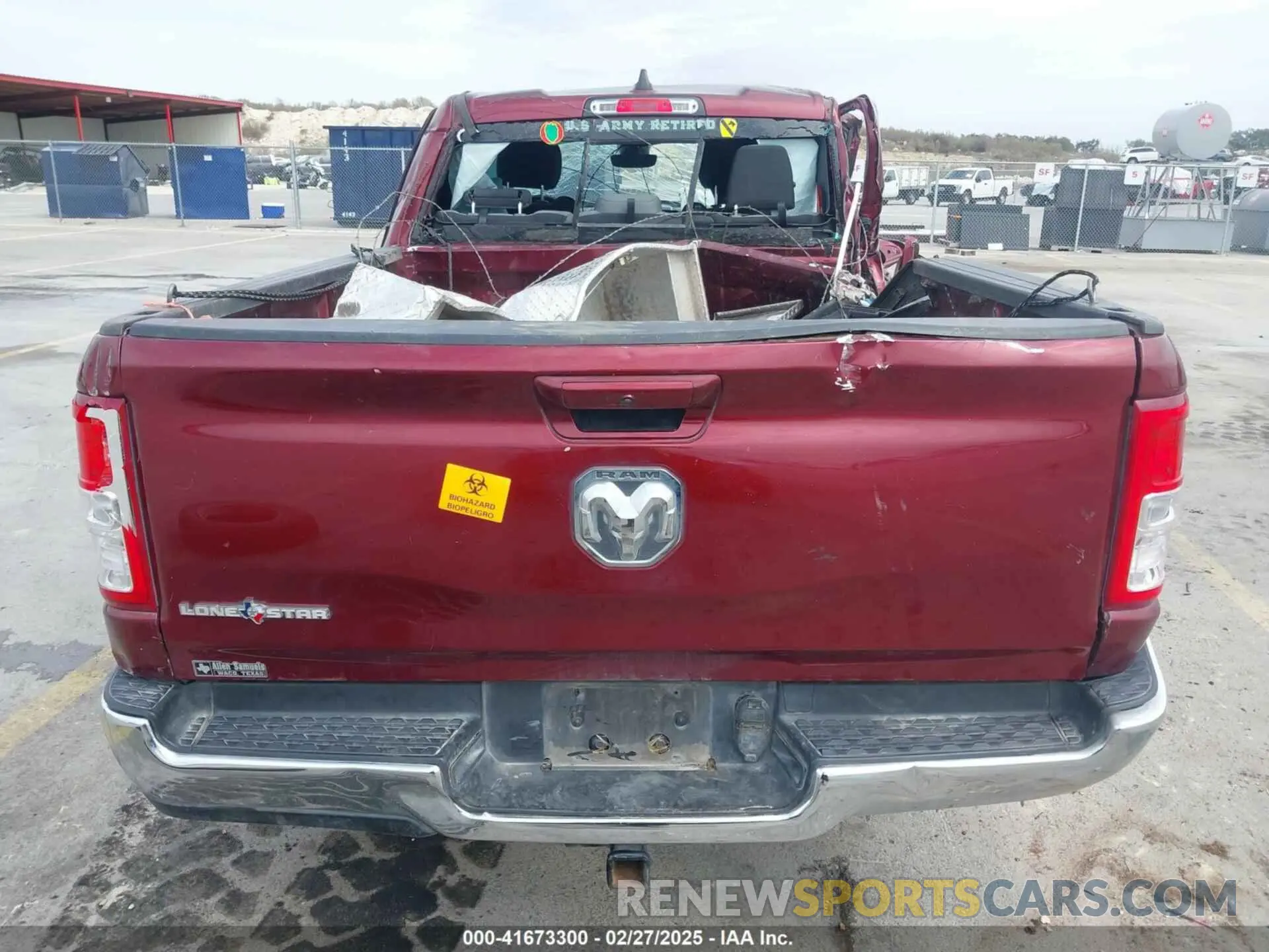 14 Photograph of a damaged car 1C6RREBG1NN382464 RAM 1500 2022