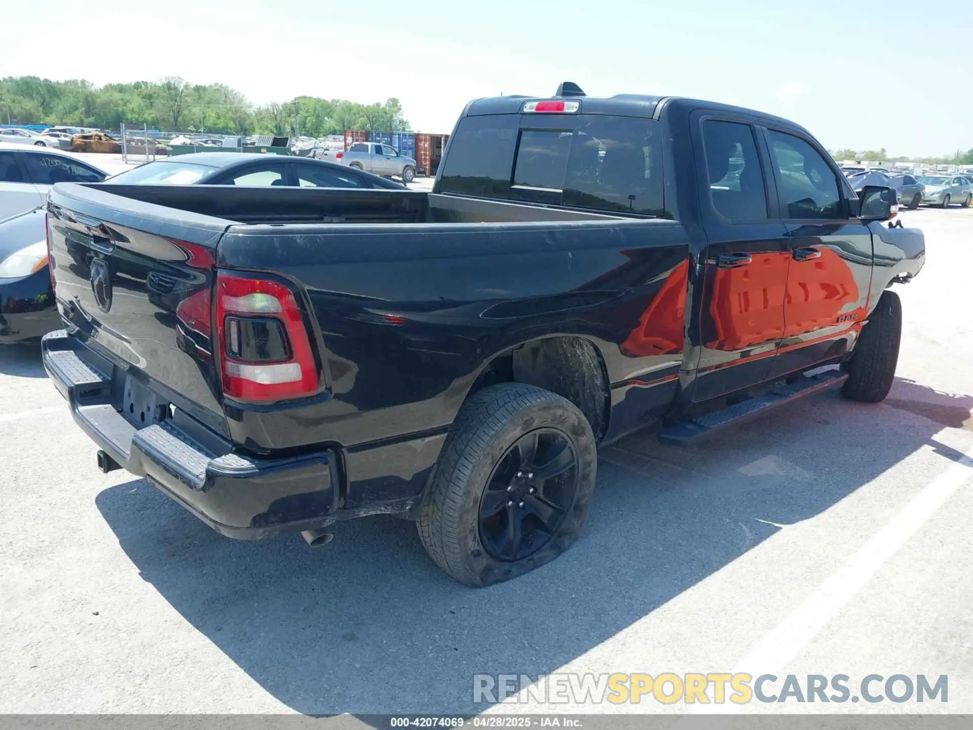 4 Photograph of a damaged car 1C6RREBG2NN122445 RAM 1500 2022