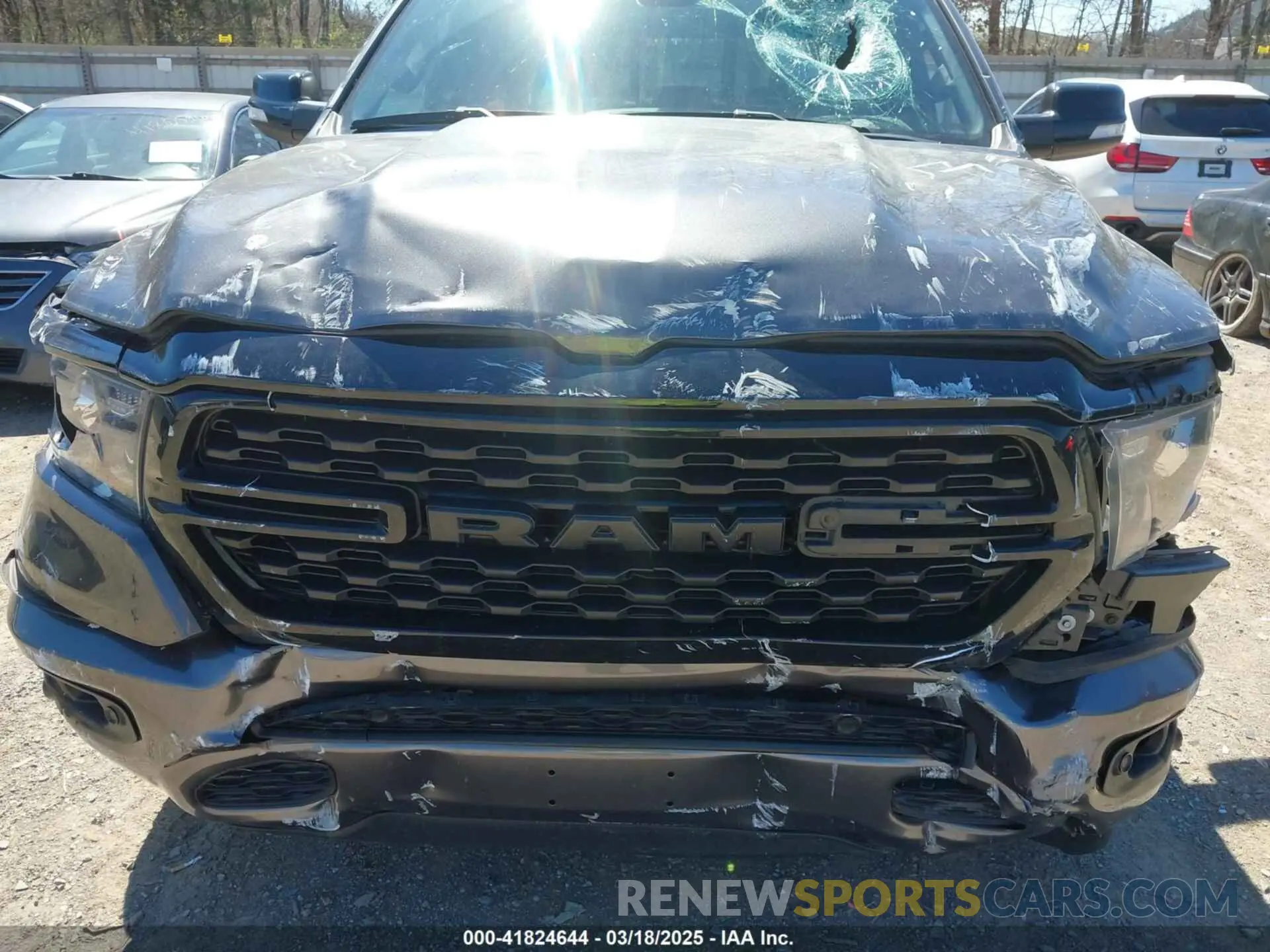 10 Photograph of a damaged car 1C6RREBG8NN398788 RAM 1500 2022