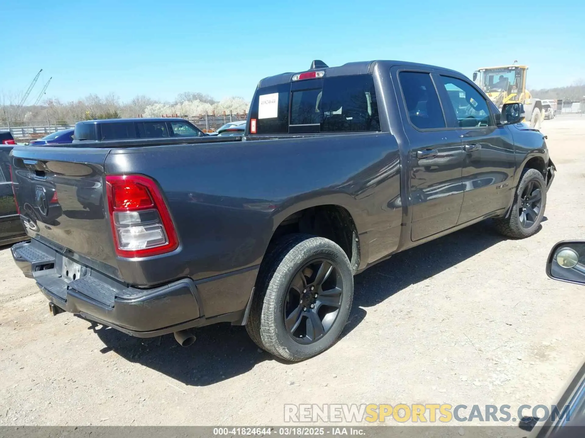 4 Photograph of a damaged car 1C6RREBG8NN398788 RAM 1500 2022