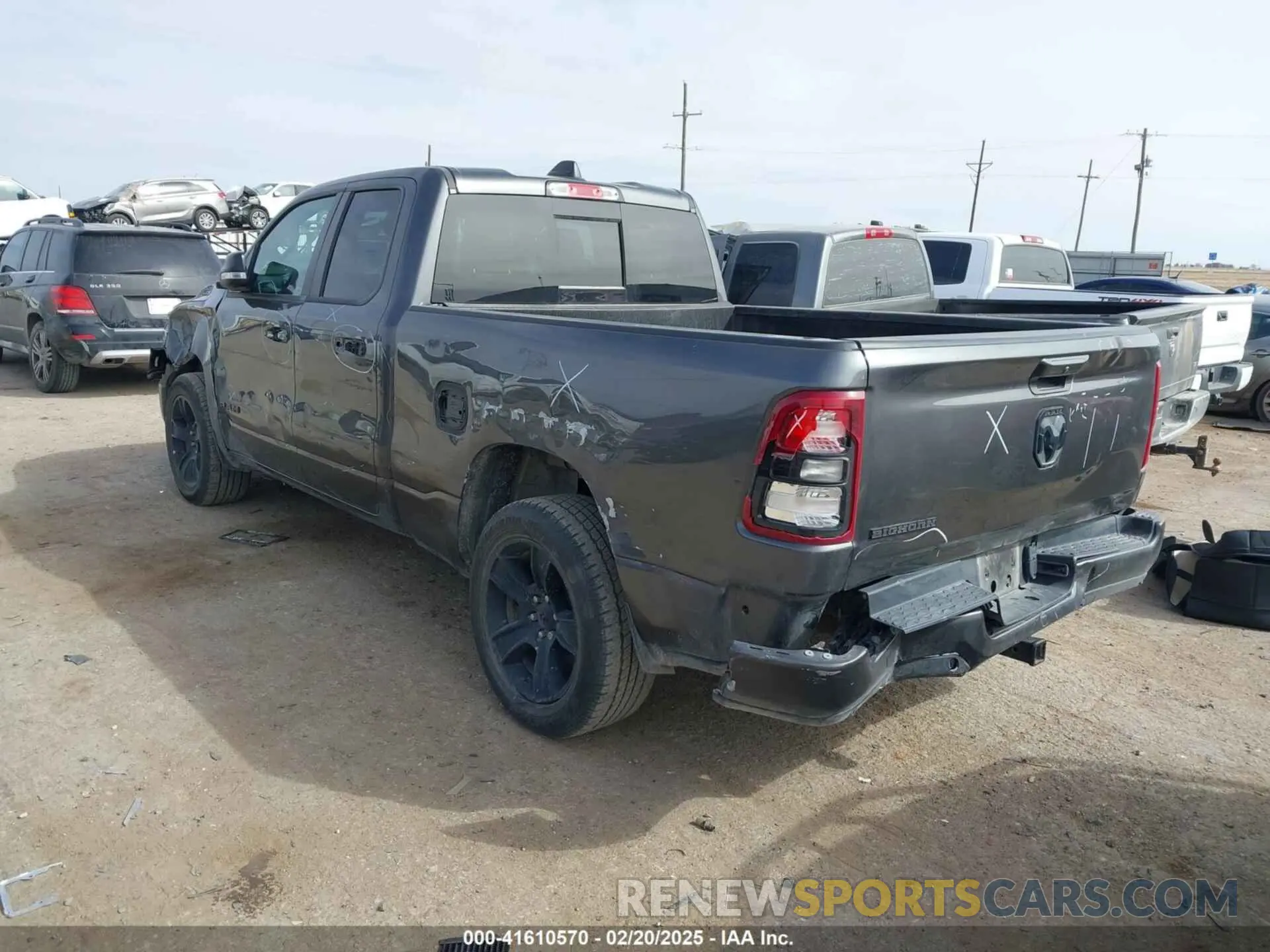 3 Photograph of a damaged car 1C6RREBGXNN254532 RAM 1500 2022