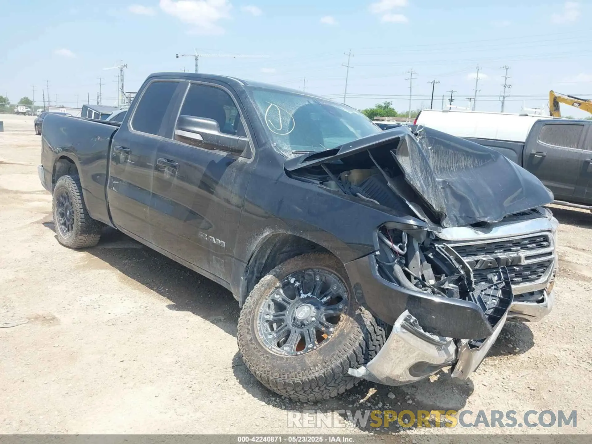 1 Photograph of a damaged car 1C6RREBGXNN268155 RAM 1500 2022
