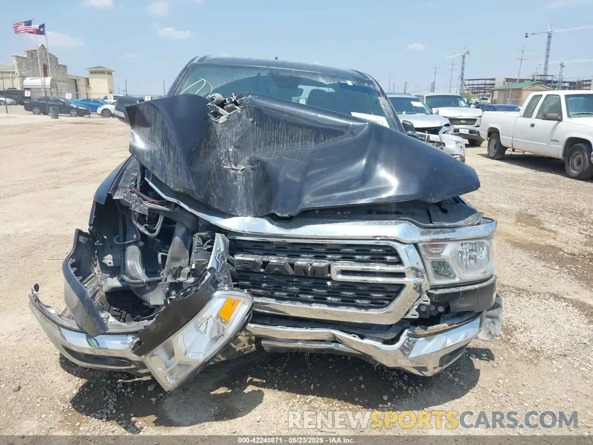 12 Photograph of a damaged car 1C6RREBGXNN268155 RAM 1500 2022