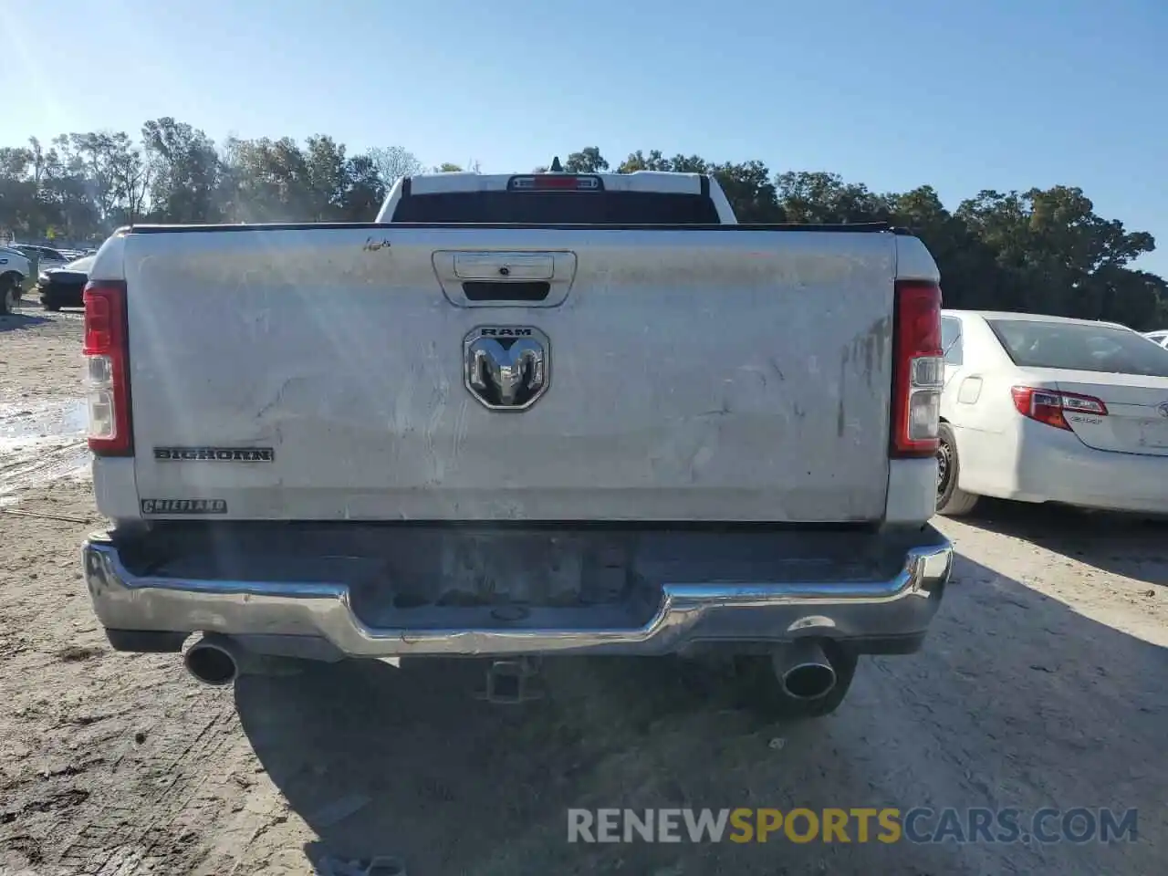 6 Photograph of a damaged car 1C6RREBT0NN227904 RAM 1500 2022