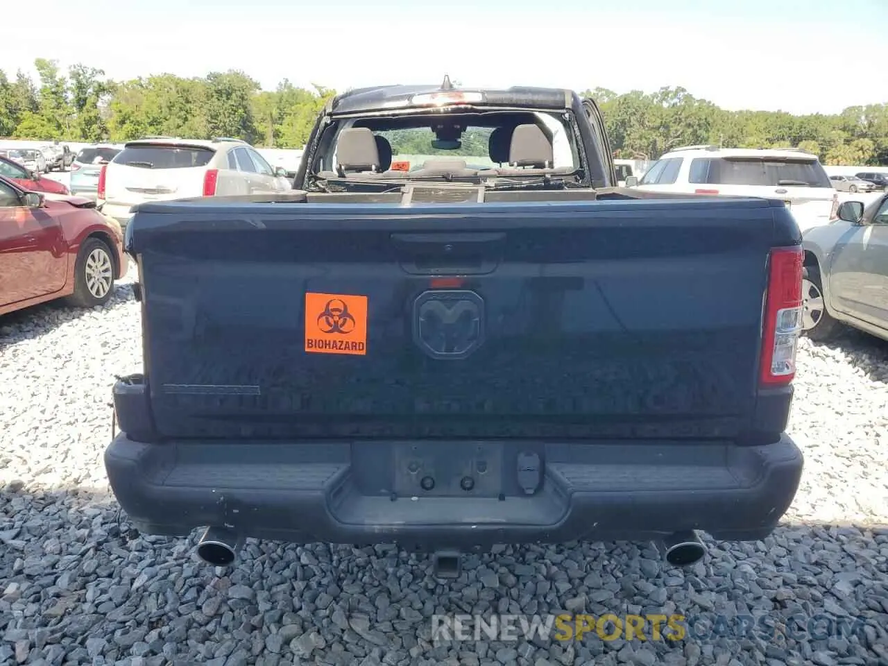6 Photograph of a damaged car 1C6RREBT1NN201523 RAM 1500 2022
