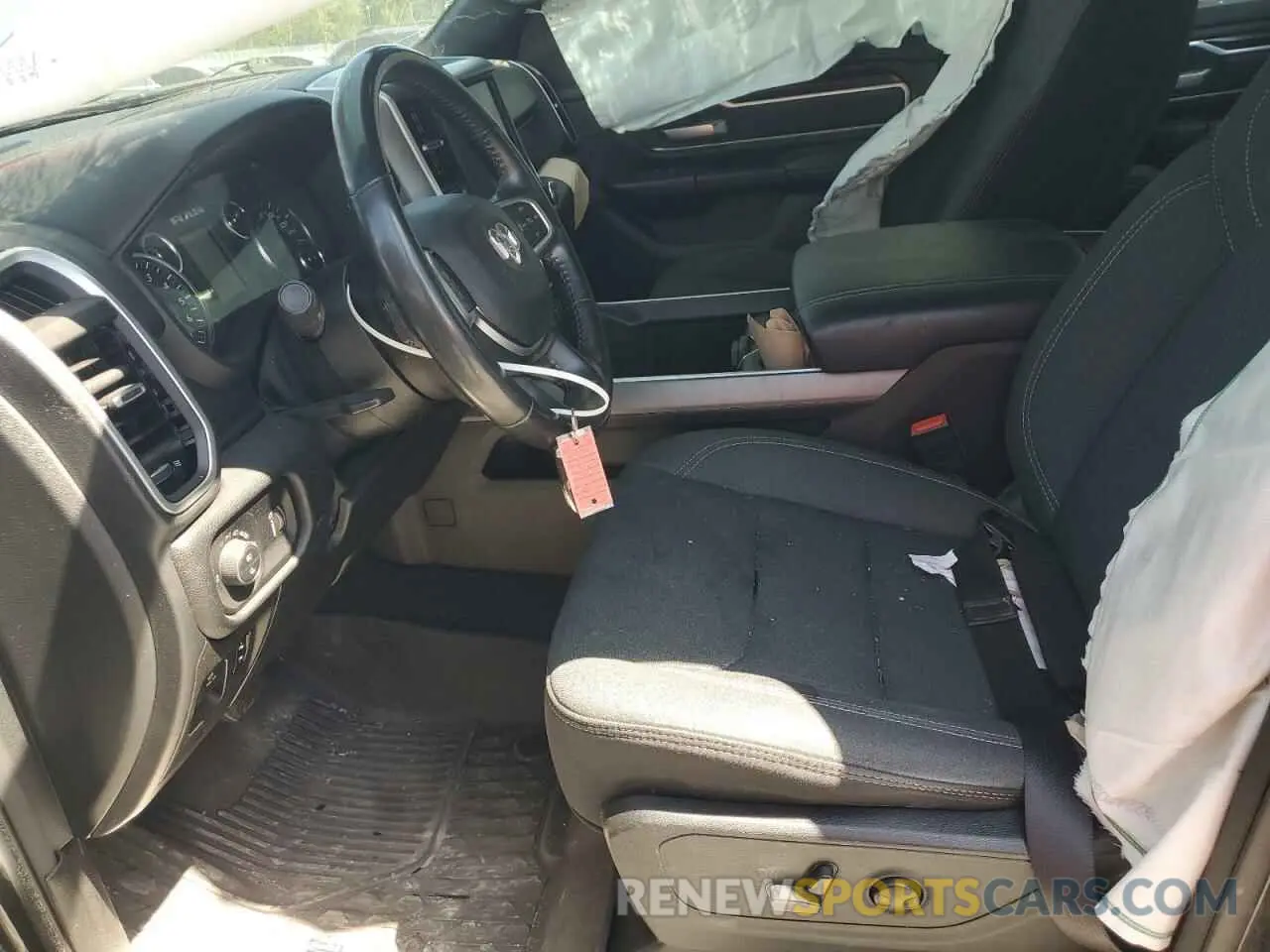 7 Photograph of a damaged car 1C6RREBT1NN201523 RAM 1500 2022