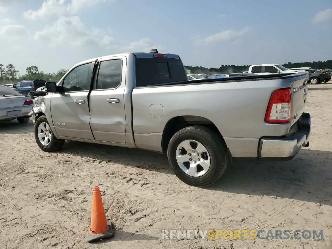 2 Photograph of a damaged car 1C6RREBT2NN125312 RAM 1500 2022