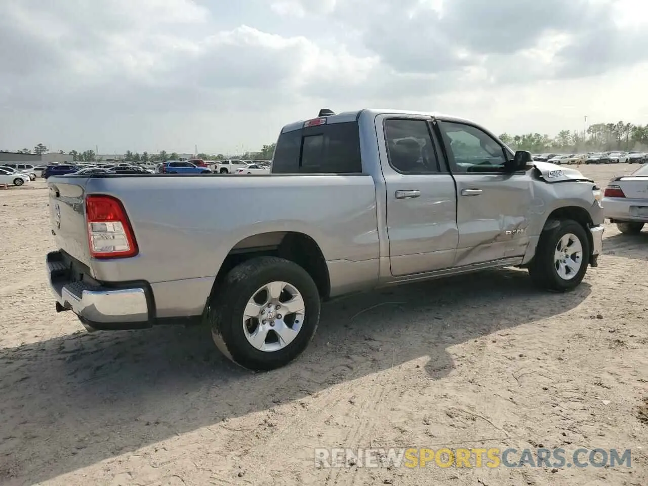 3 Photograph of a damaged car 1C6RREBT2NN125312 RAM 1500 2022