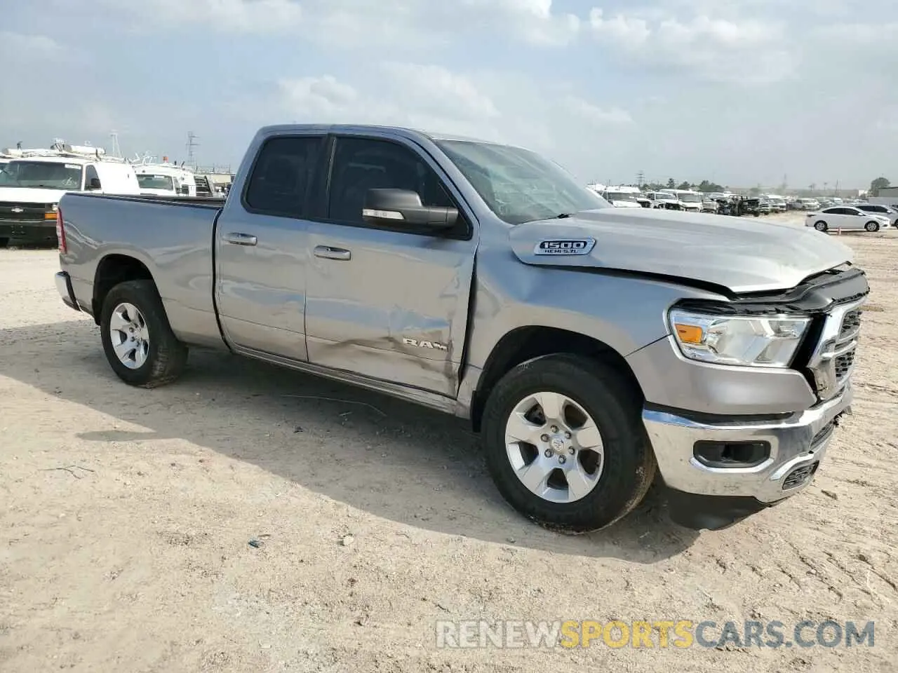 4 Photograph of a damaged car 1C6RREBT2NN125312 RAM 1500 2022