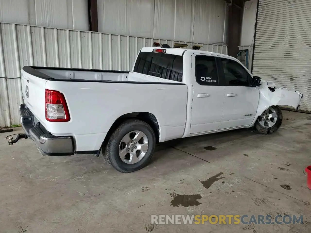 3 Photograph of a damaged car 1C6RREBT3NN124878 RAM 1500 2022