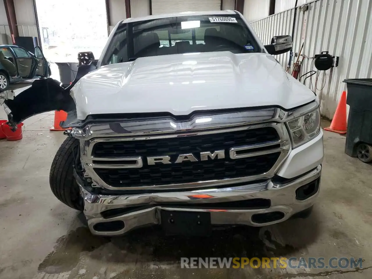 5 Photograph of a damaged car 1C6RREBT3NN124878 RAM 1500 2022