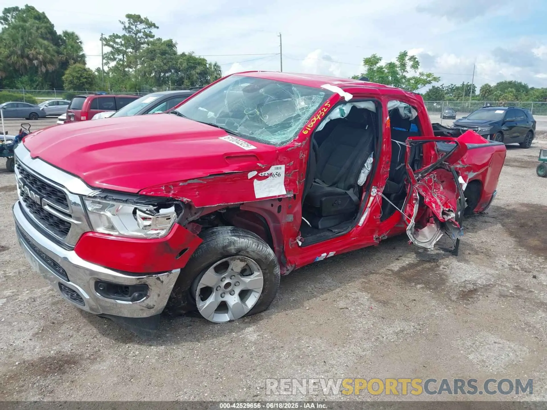 6 Photograph of a damaged car 1C6RREBT3NN377330 RAM 1500 2022