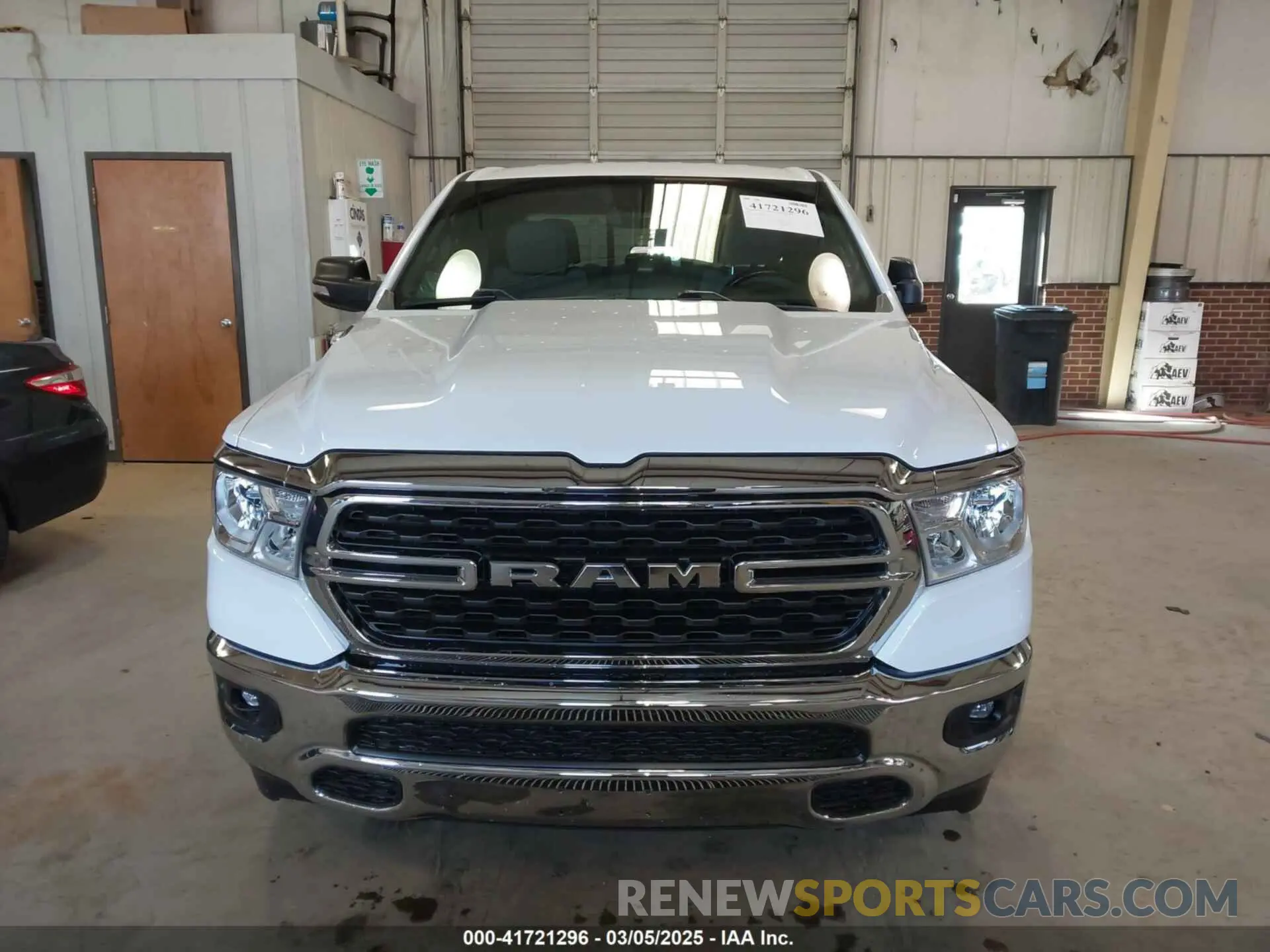 12 Photograph of a damaged car 1C6RREBT7NN104956 RAM 1500 2022