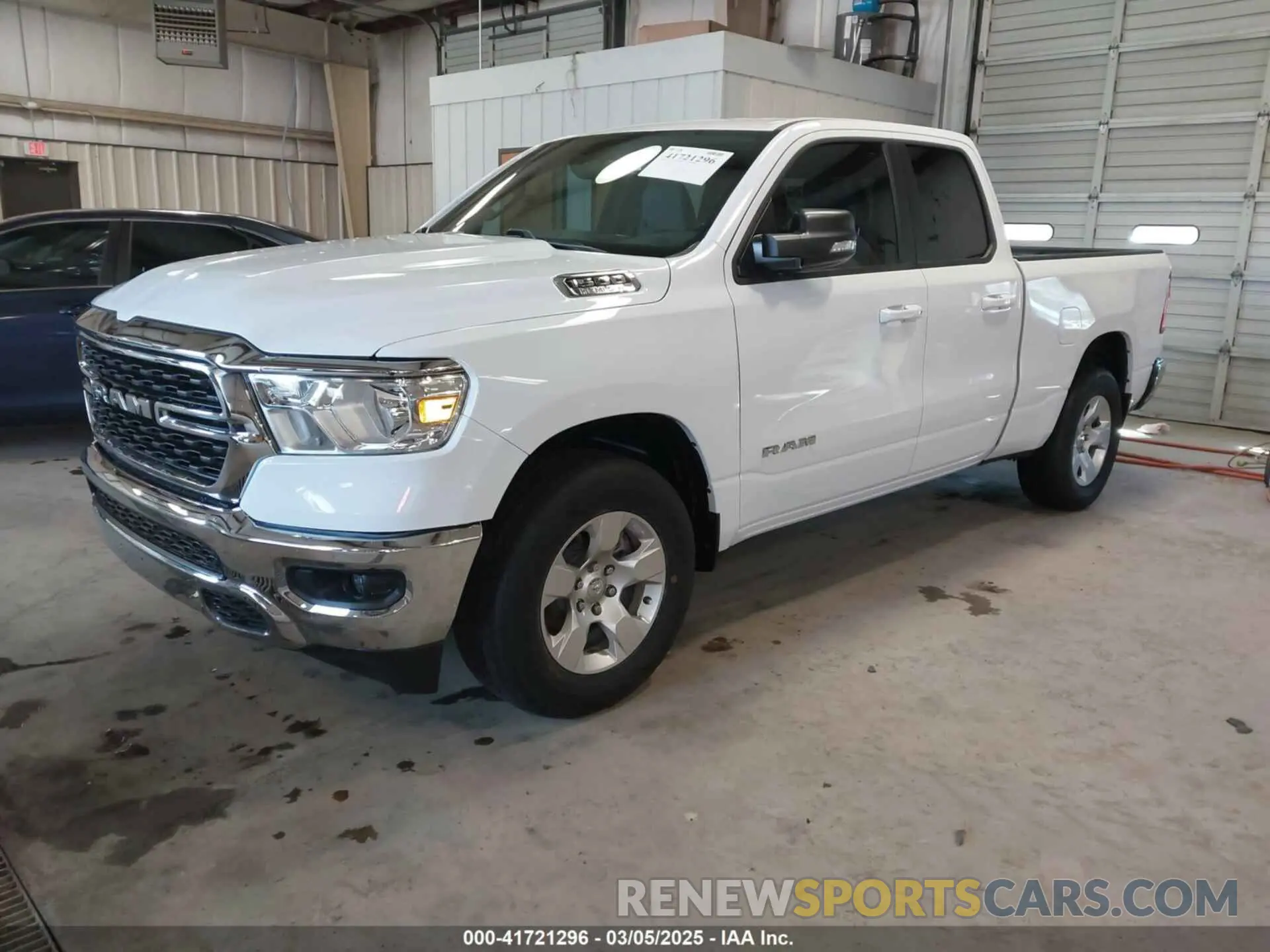 2 Photograph of a damaged car 1C6RREBT7NN104956 RAM 1500 2022