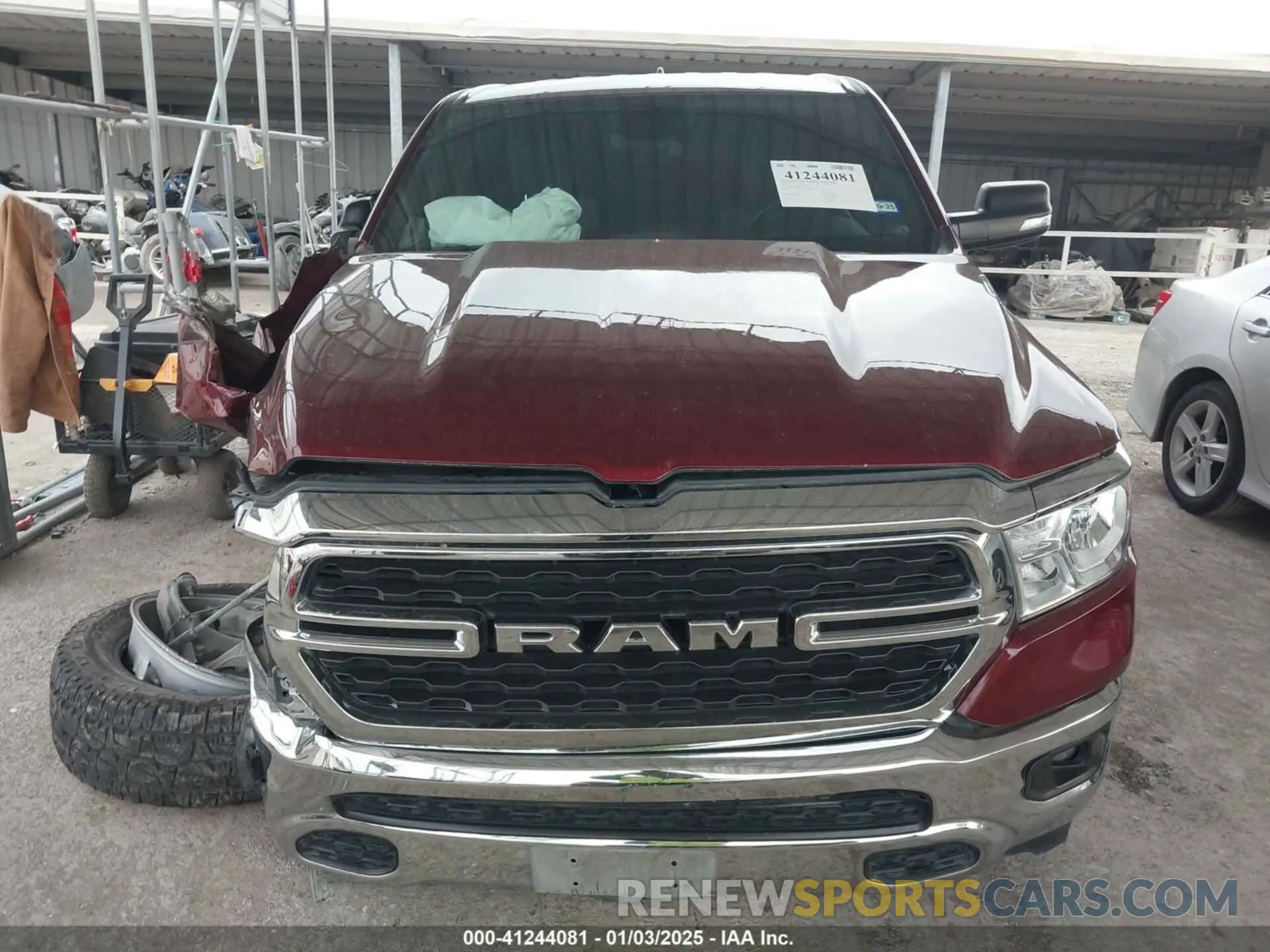 12 Photograph of a damaged car 1C6RREBT7NN231268 RAM 1500 2022