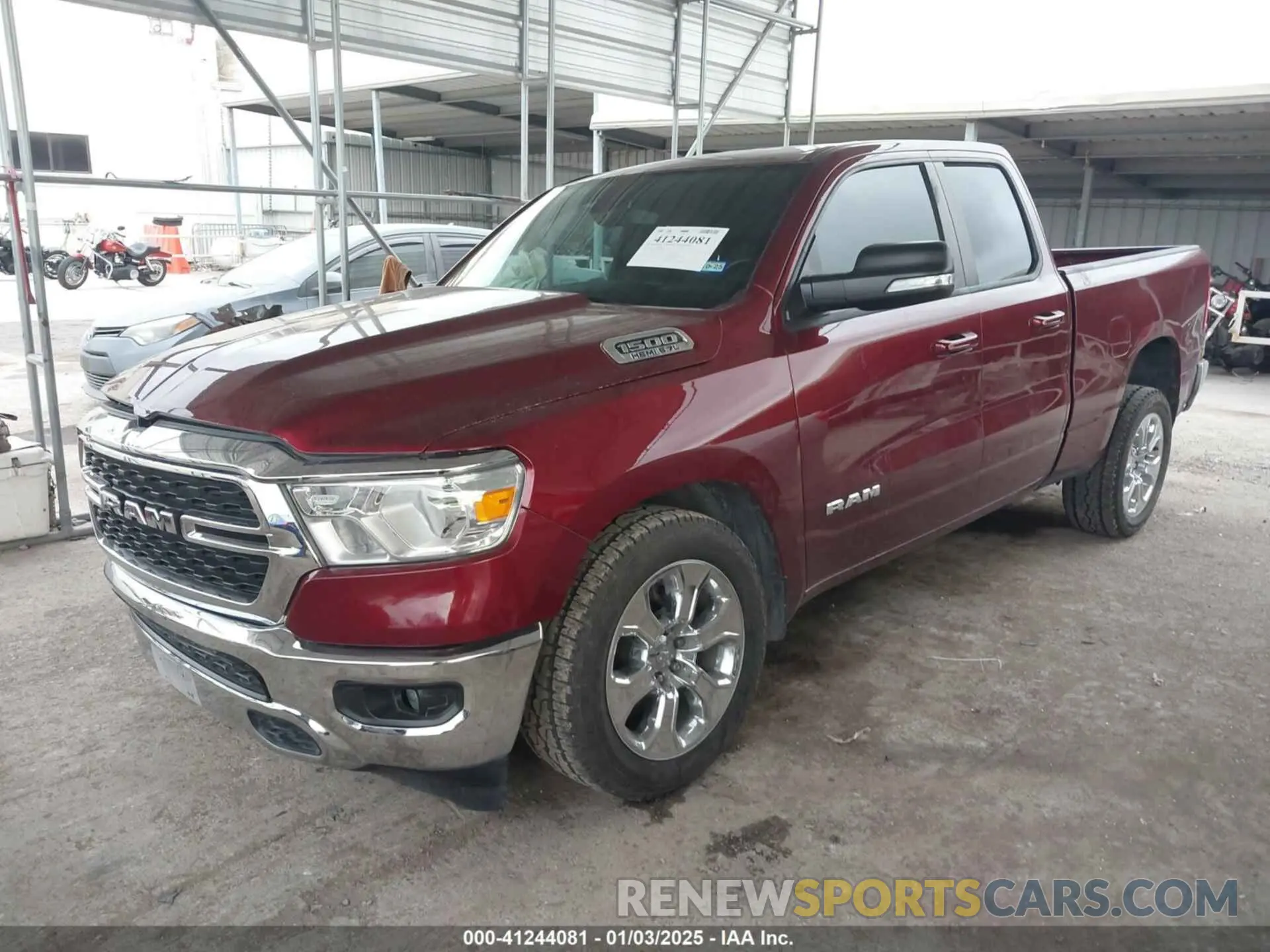 2 Photograph of a damaged car 1C6RREBT7NN231268 RAM 1500 2022