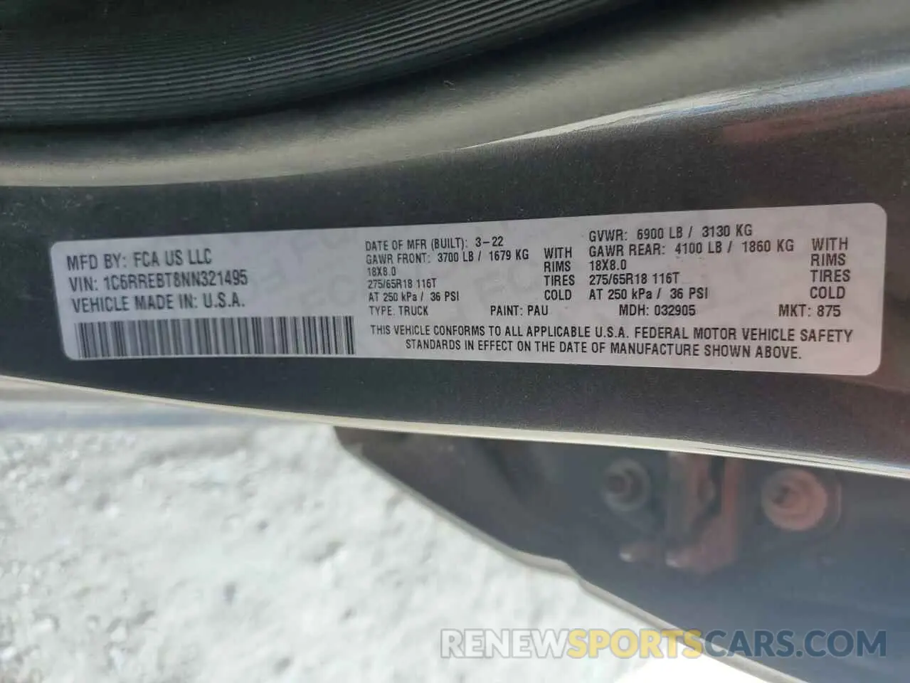 14 Photograph of a damaged car 1C6RREBT8NN321495 RAM 1500 2022