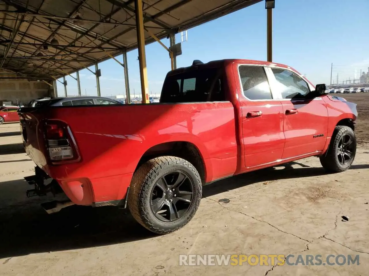 3 Photograph of a damaged car 1C6RREBT9NN173230 RAM 1500 2022