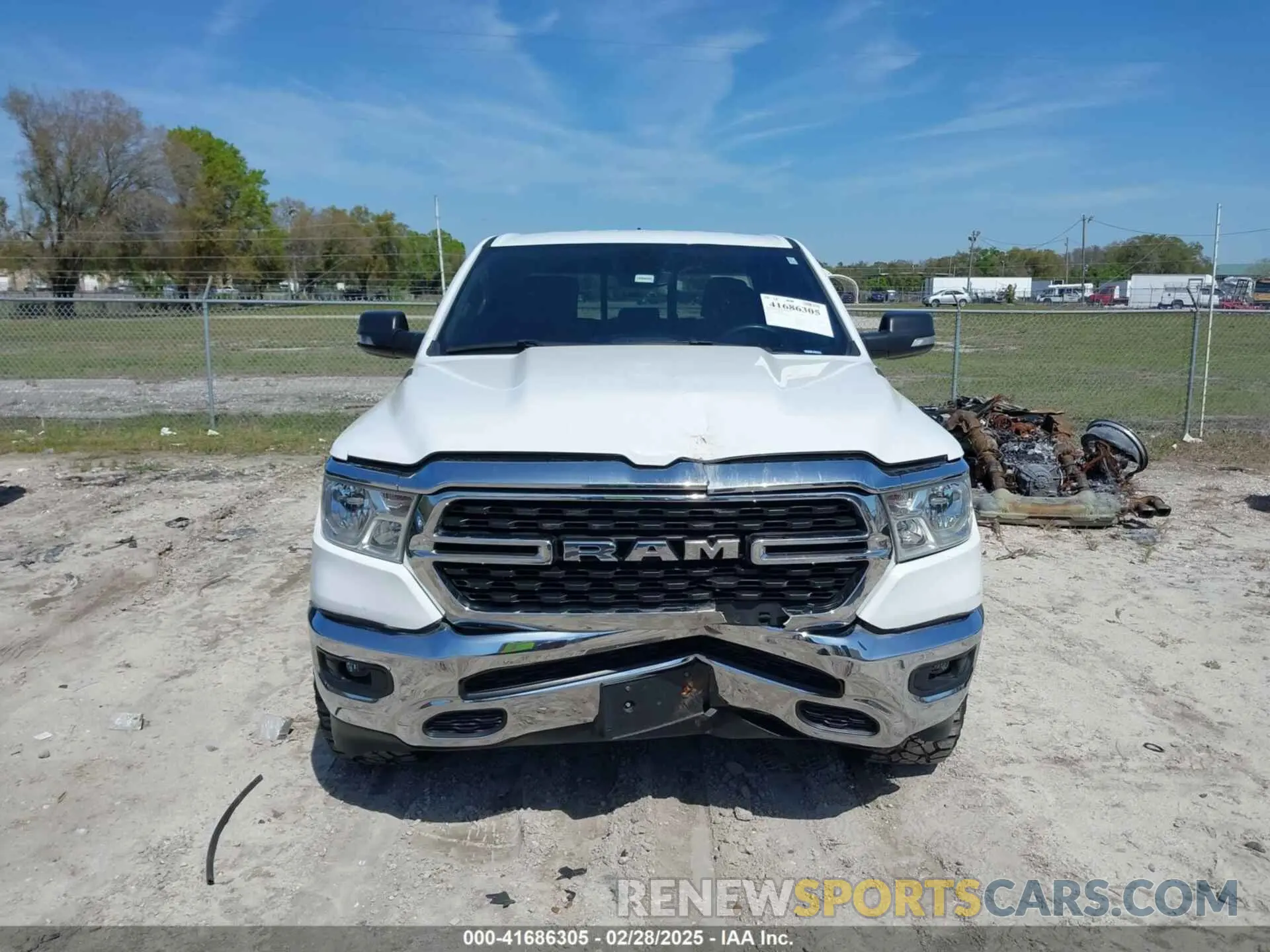 12 Photograph of a damaged car 1C6RREBT9NN260965 RAM 1500 2022