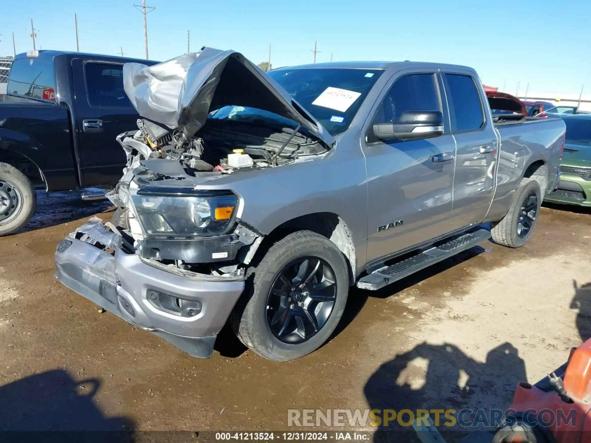 2 Photograph of a damaged car 1C6RREBTXNN126014 RAM 1500 2022