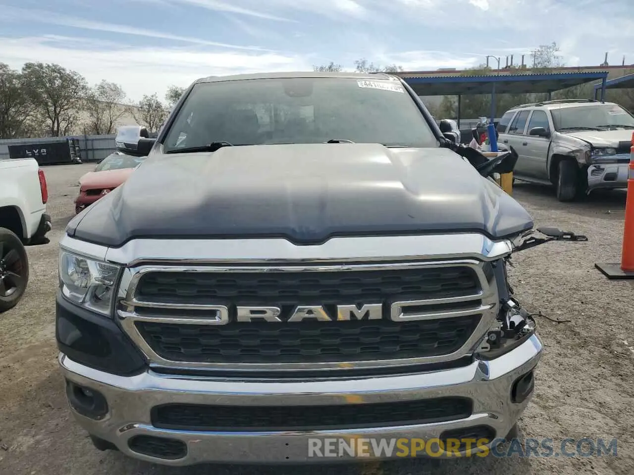 5 Photograph of a damaged car 1C6RREBTXNN254155 RAM 1500 2022