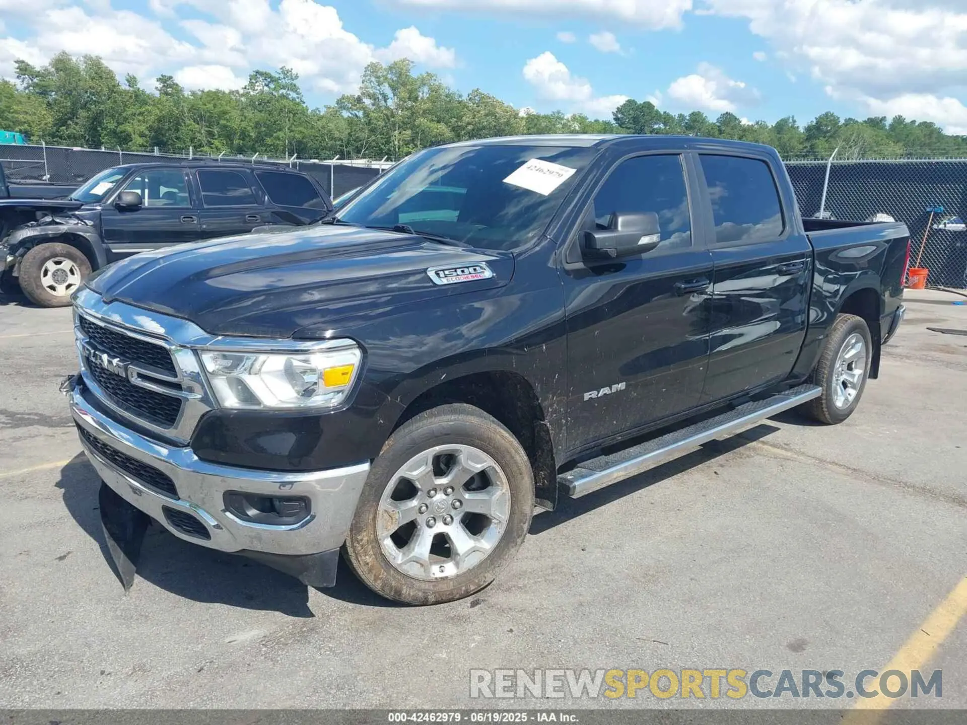 2 Photograph of a damaged car 1C6RREFM3NN452644 RAM 1500 2022