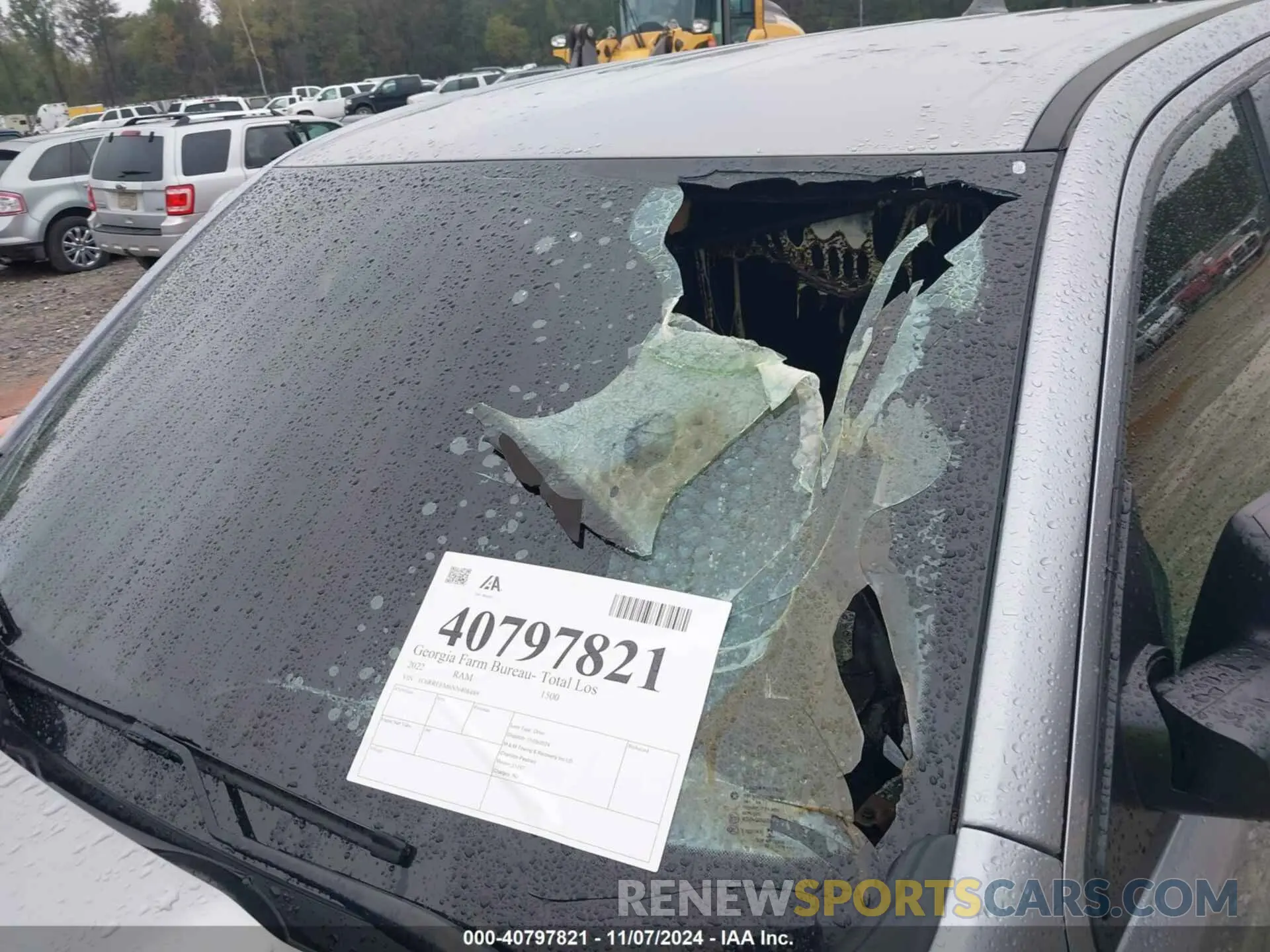 12 Photograph of a damaged car 1C6RREFM6NN408489 RAM 1500 2022