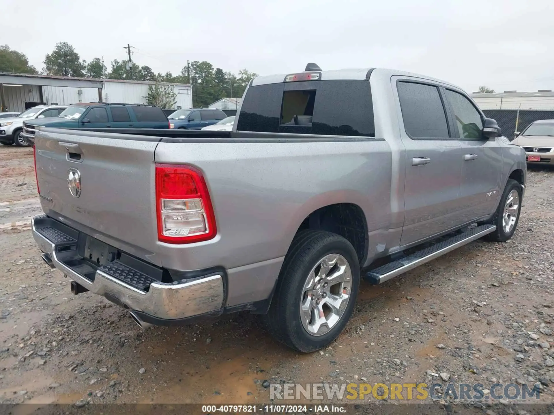4 Photograph of a damaged car 1C6RREFM6NN408489 RAM 1500 2022
