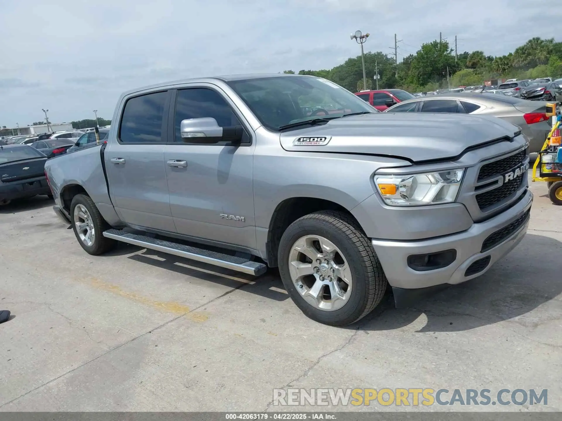 13 Photograph of a damaged car 1C6RREFM7NN408498 RAM 1500 2022